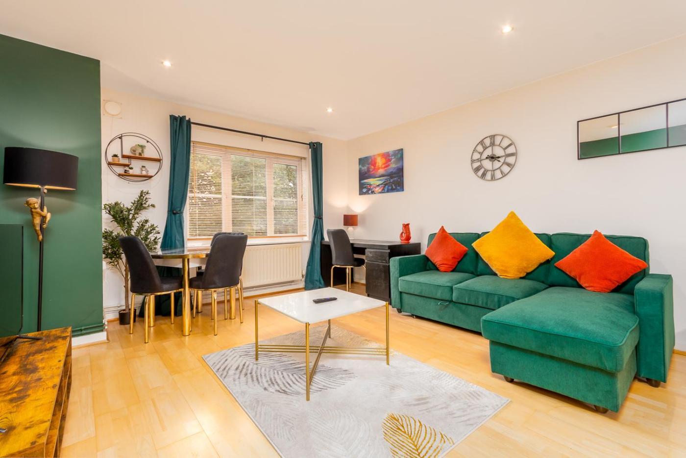 Apartment Flat Free Parking Sleeps 6 Coventry